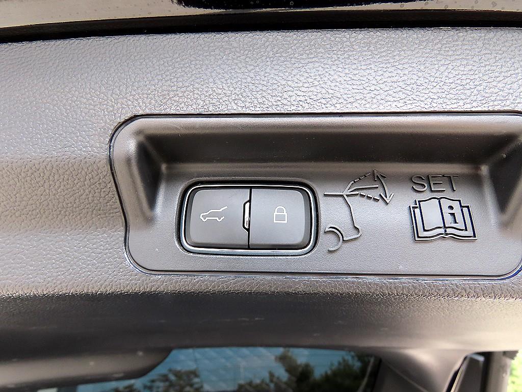 Ford Explorer 2020 Negro - Importación desde Corea - HF Imports Iquique - Foto 17