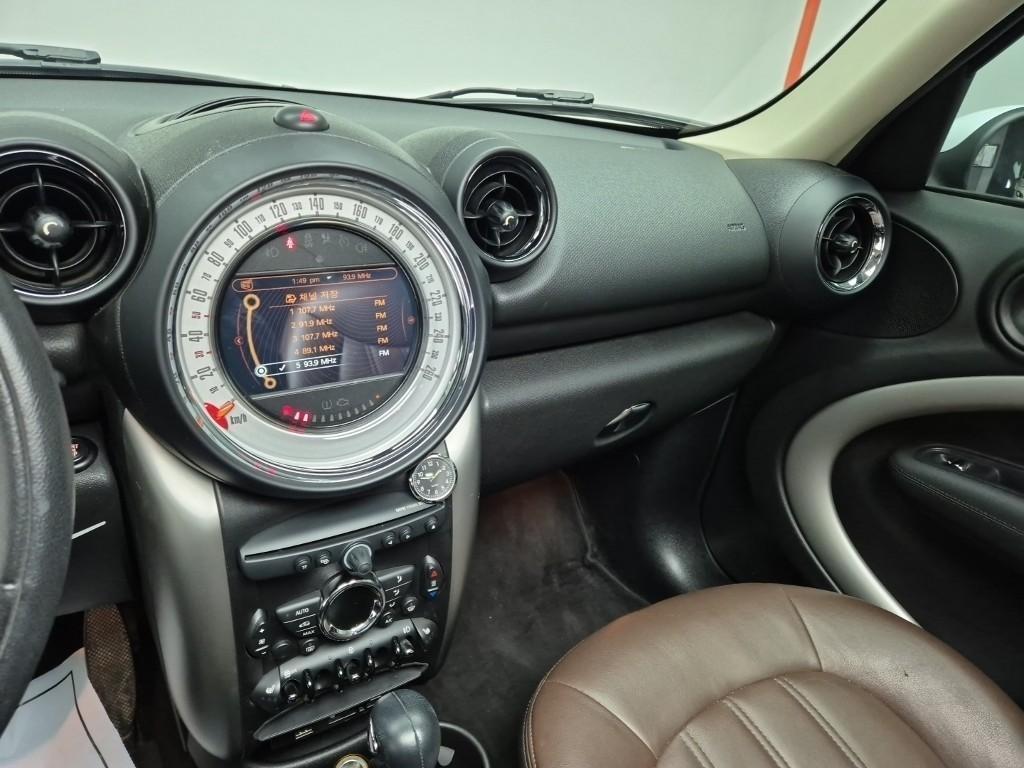 Mini Countryman - Vista 10