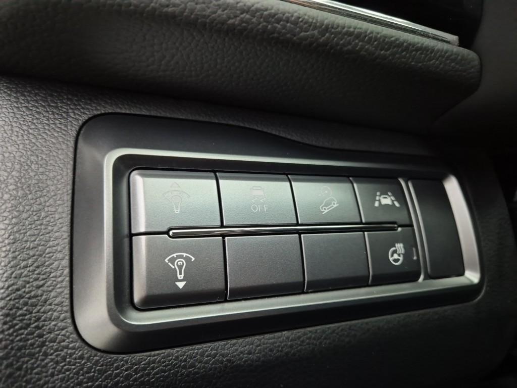 Ssangyong Tivoli 2022 Blanco - Importación desde Corea - HF Imports Iquique - Foto 18