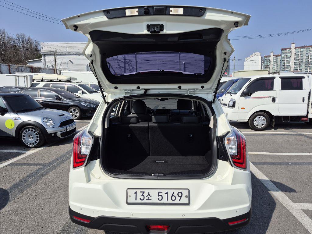 Ssangyong Tivoli - Vista 5