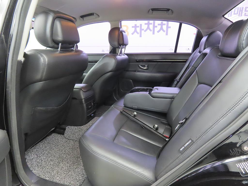 KIA Opirus - Vista 6