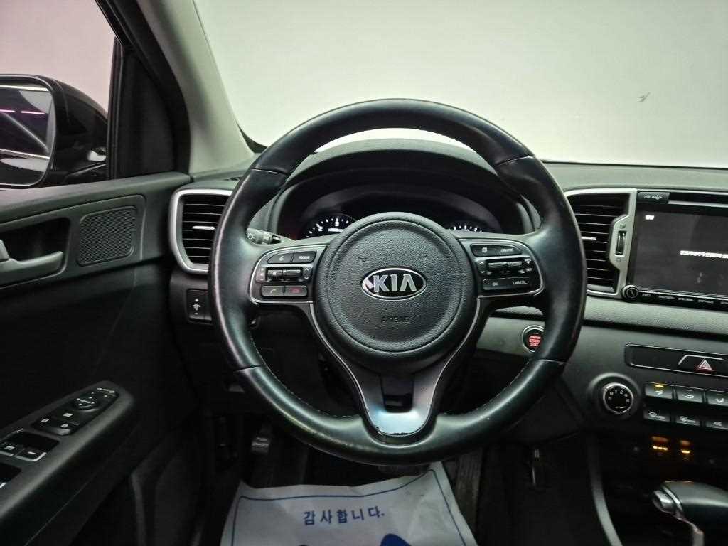 KIA Sportage - Vista 9