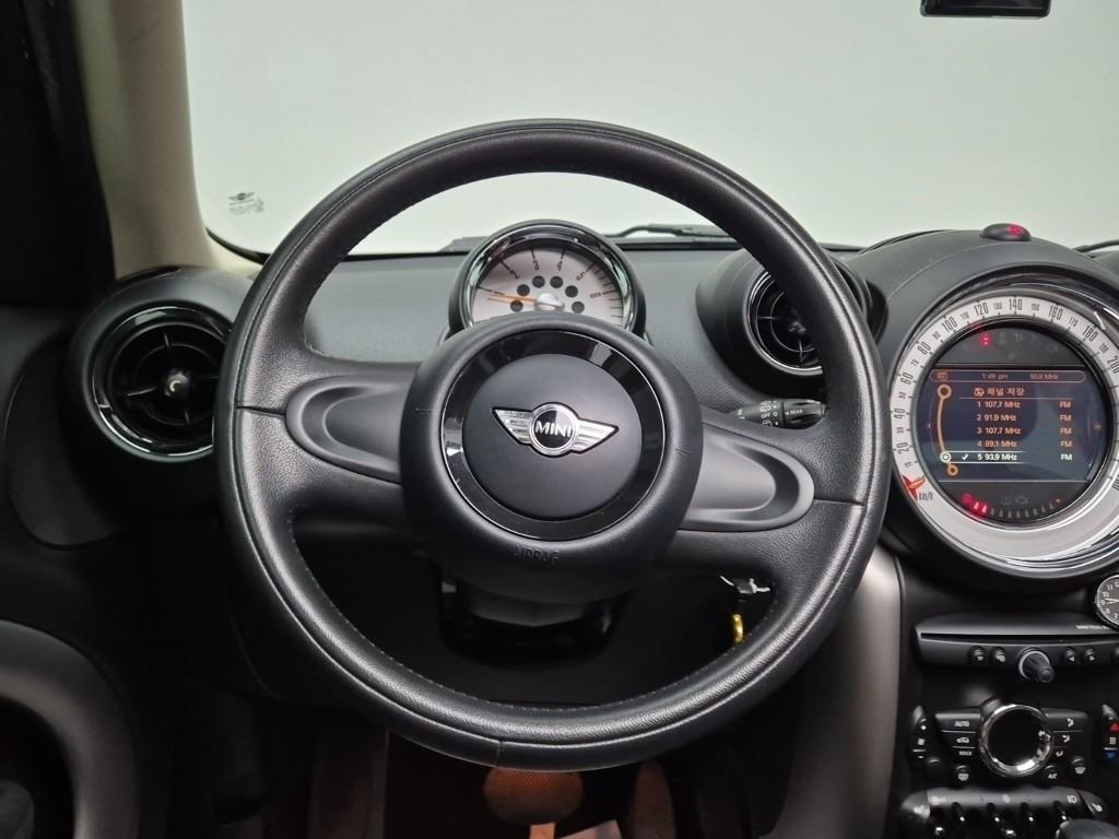 Mini Countryman - Vista 9