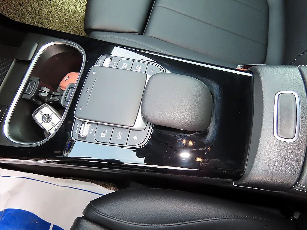 Mercedes Benz A Class - Vista 11