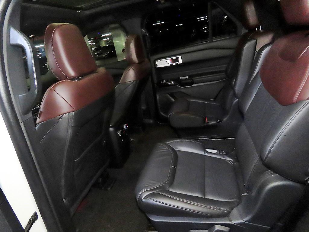 Ford Explorer - Vista 7