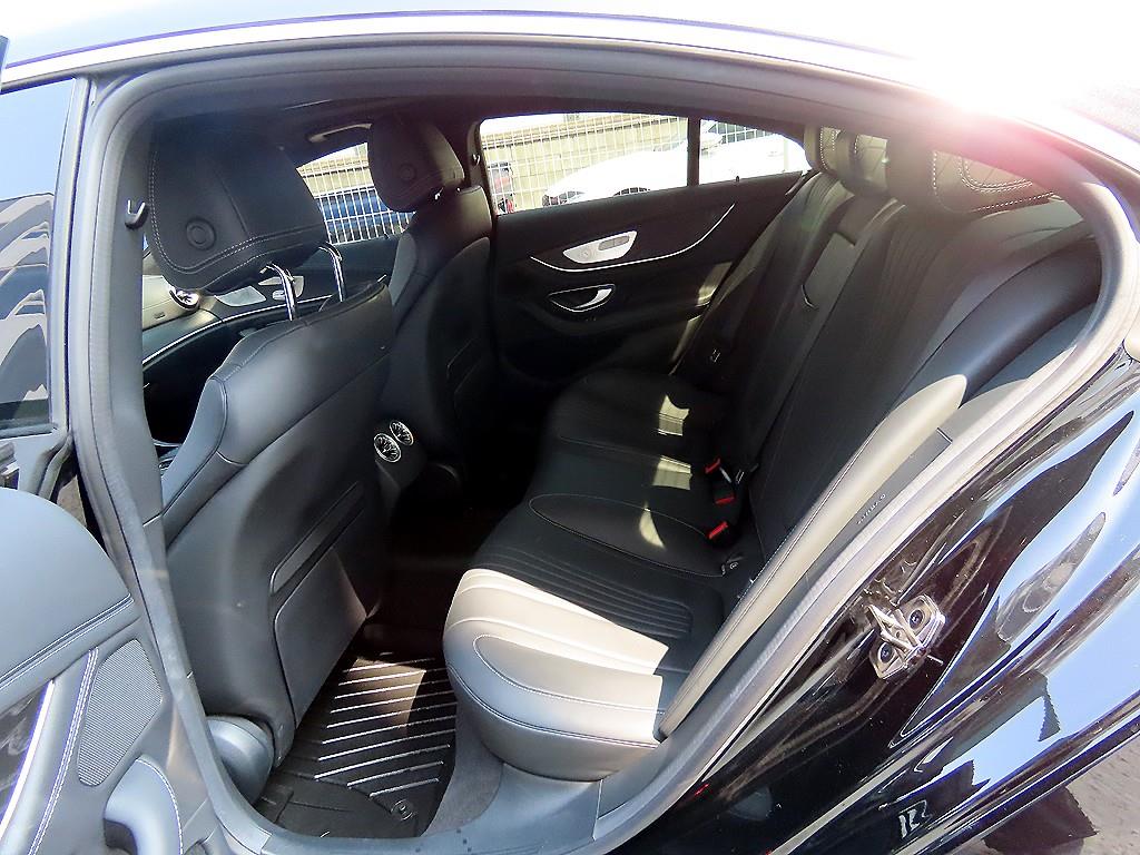 Mercedes Benz CLS Class - Vista 6