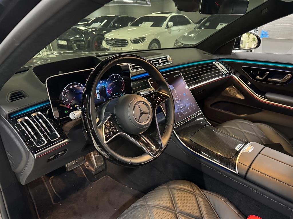 Mercedes Benz S Class - Vista 10