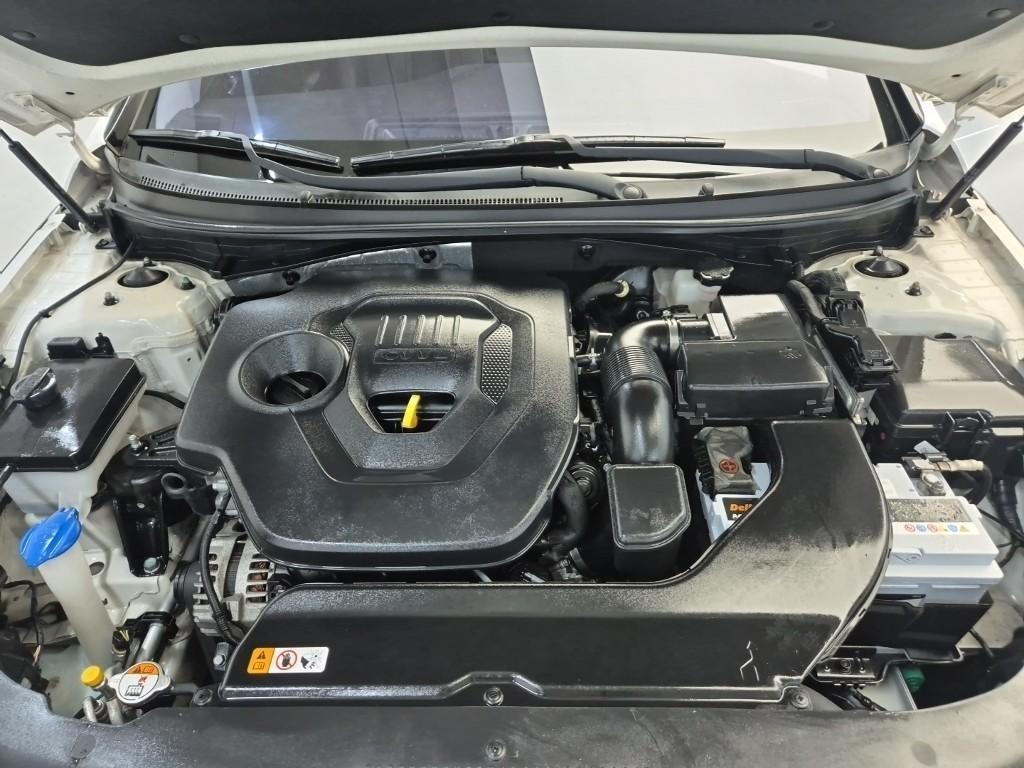 HYUNDAI Sonata - Vista 5