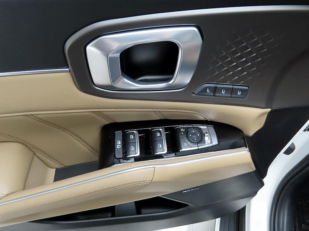 KIA Sorento - Vista 11