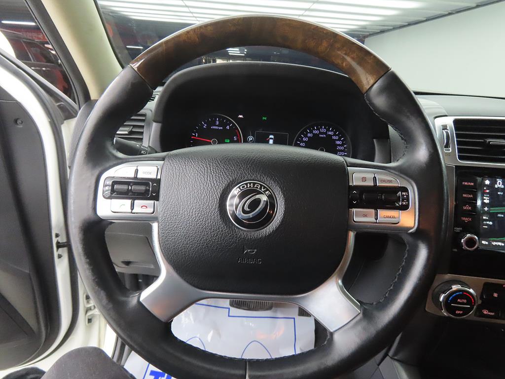 KIA Mohave - Vista 8