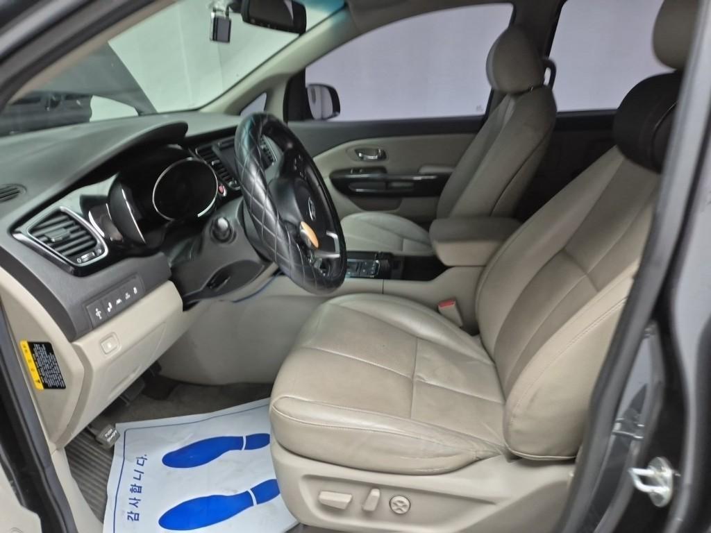 KIA Carnival 2016 Negro - Importación desde Corea - HF Imports Iquique - Foto 14