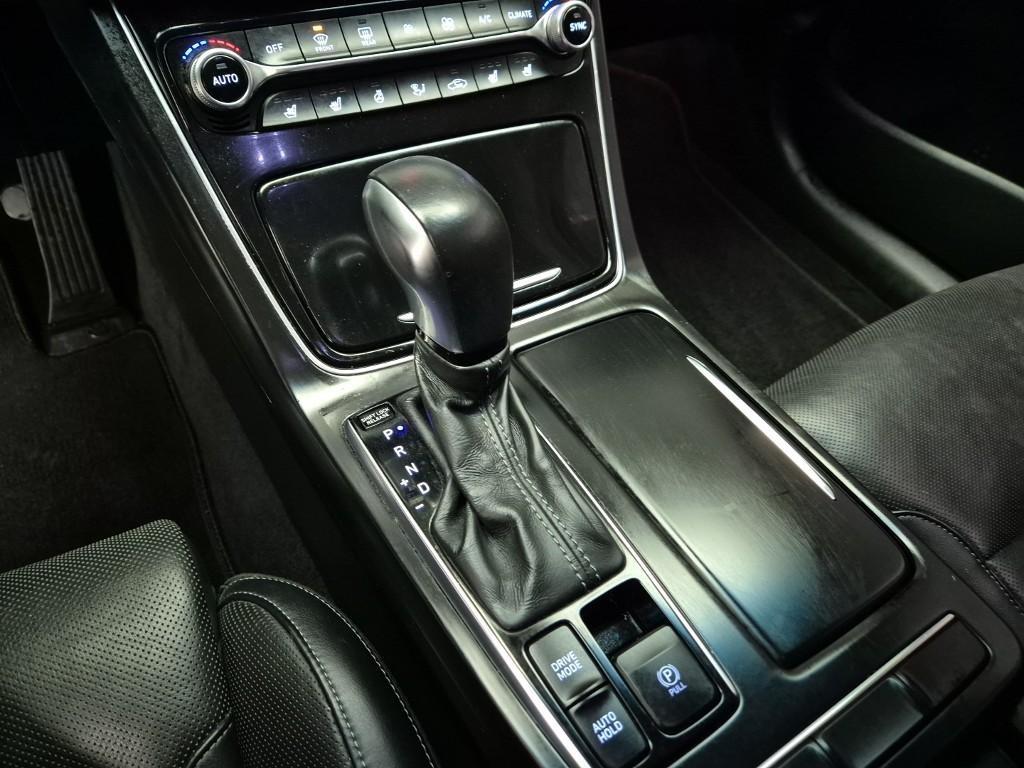 HYUNDAI Grandeur - Vista 8