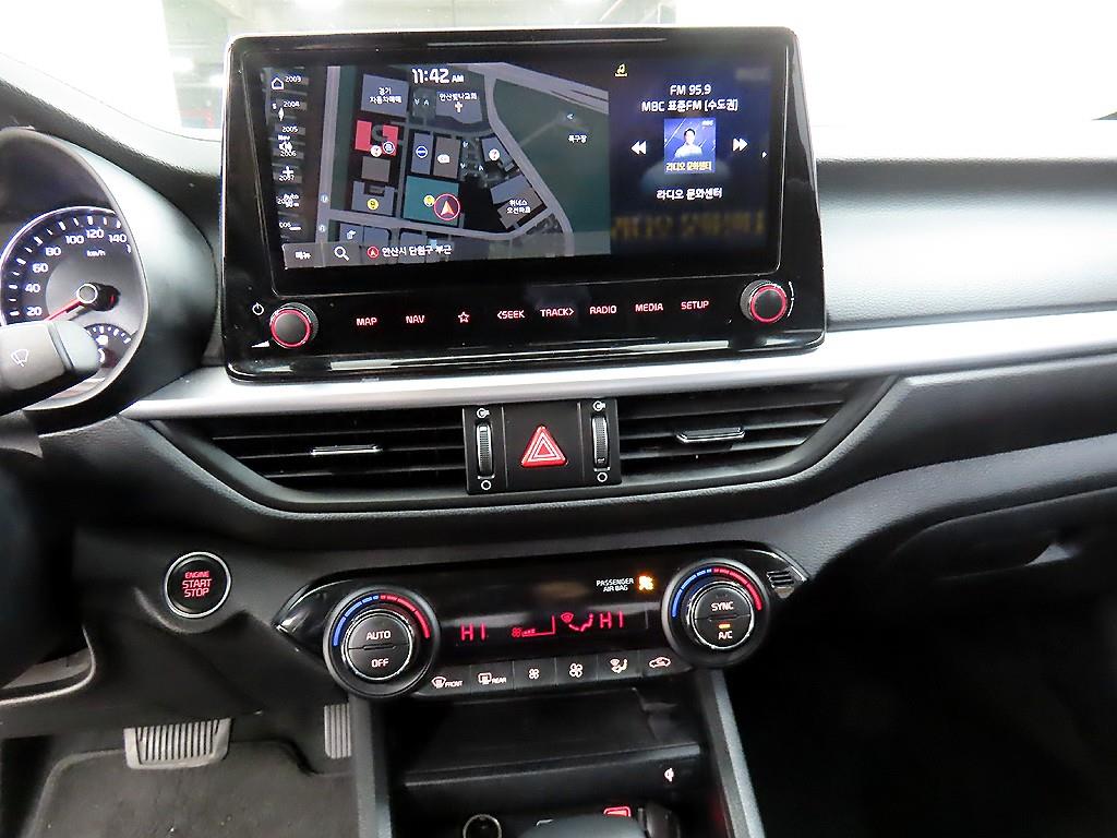 KIA K3 2022 Blanco - Importación desde Corea - HF Imports Iquique - Foto 13