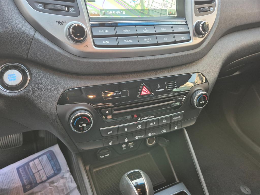 HYUNDAI Tucson - Vista 10