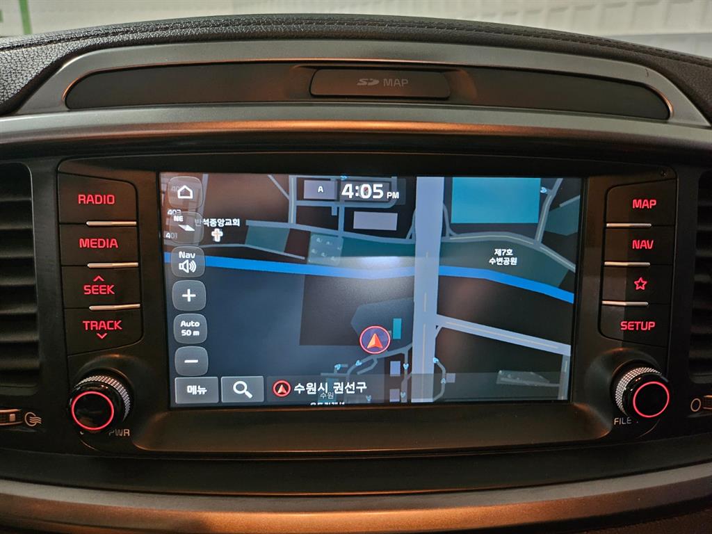 KIA Sorento - Vista 11