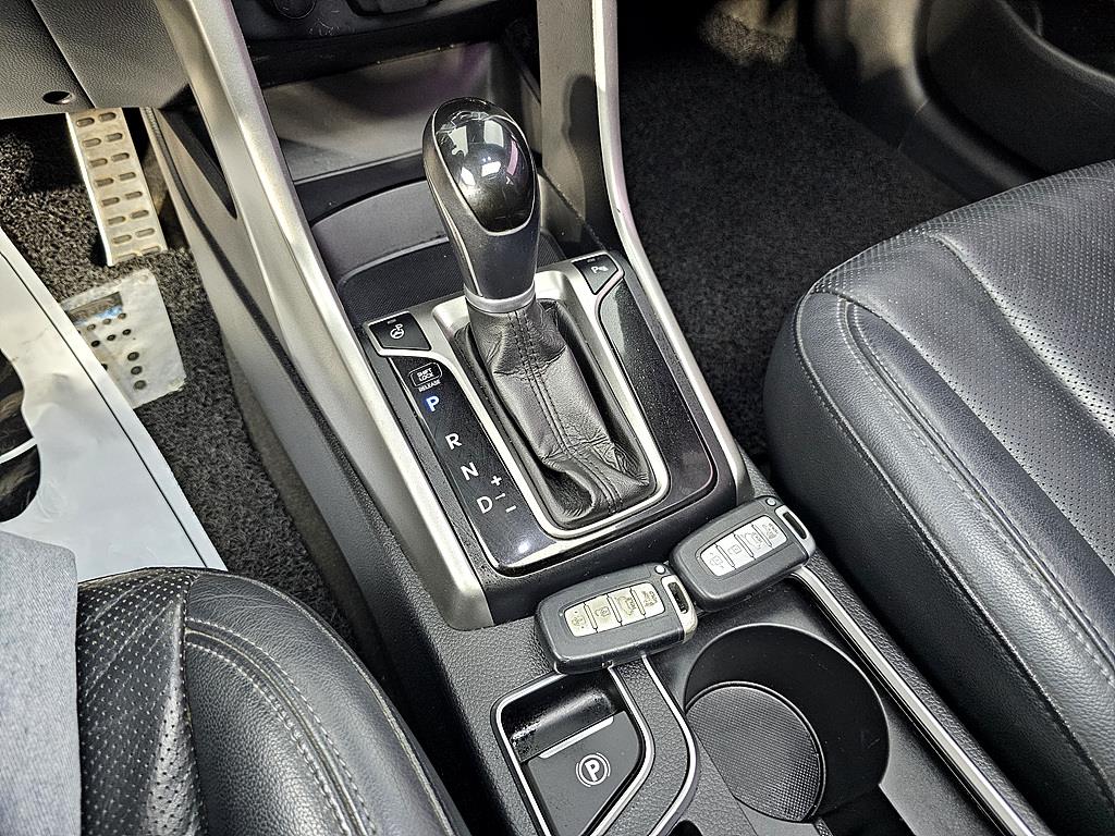 HYUNDAI i30 2012 Blanco - Importación desde Corea - HF Imports Iquique - Foto 15