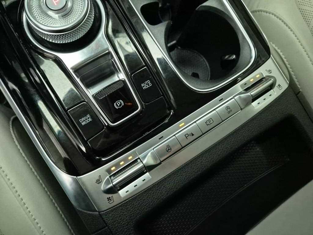 KIA Carnival 2022 Blanco - Importación desde Corea - HF Imports Iquique - Foto 17