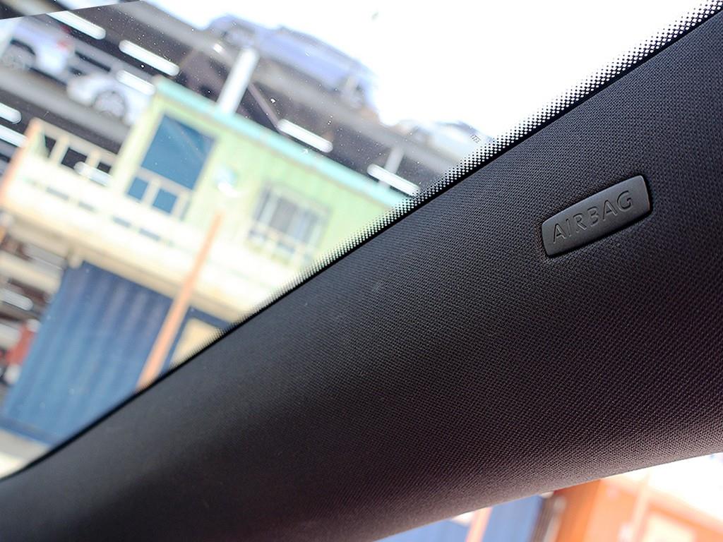 Volkswagen Scirocco 2012 Blanco - Importación desde Corea - HF Imports Iquique - Foto 13