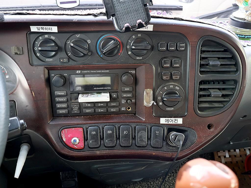 medium and large bus Hyundai bus 2008 Blanco - Importación desde Corea - HF Imports Iquique - Foto 9