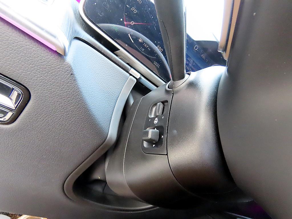 Mercedes Benz S Class - Vista 12