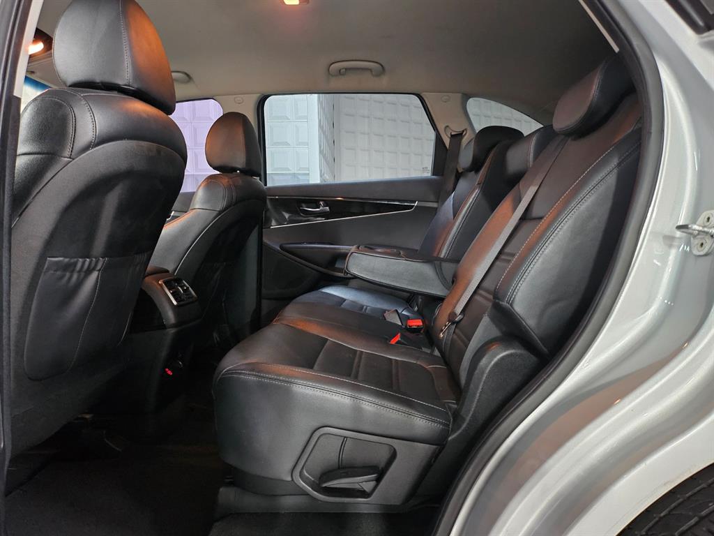 KIA Sorento 2020 Plateado - Importación desde Corea - HF Imports Iquique - Foto 18