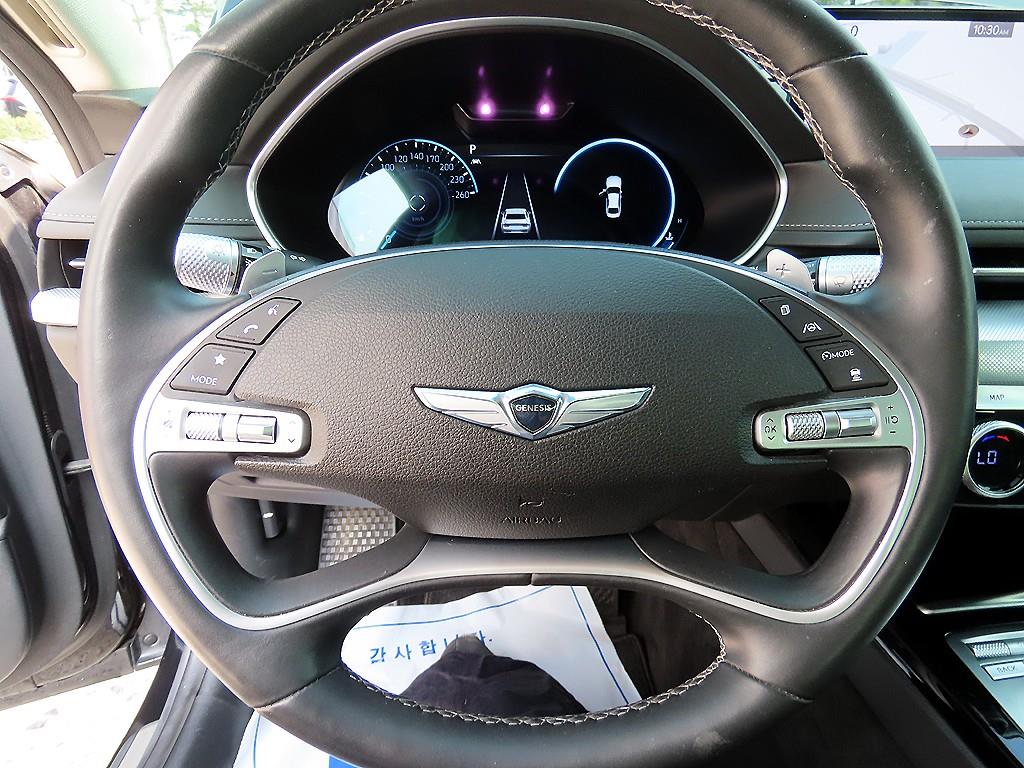 Genesis G80 - Vista 8