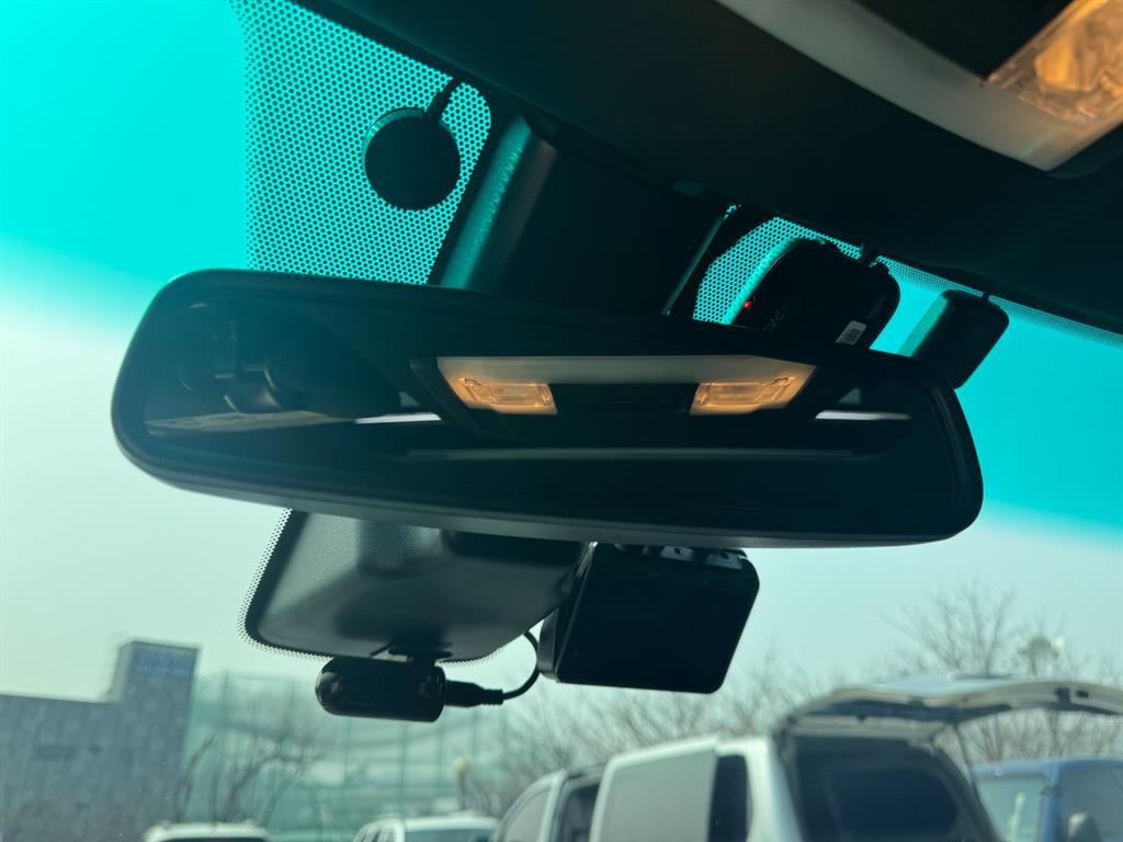 Ford Explorer - Vista 12