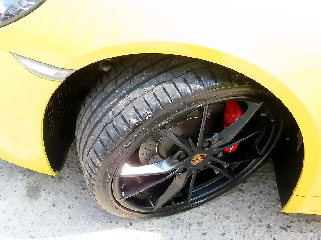 Porsche 718 2018 Amarillo - Importación desde Corea - HF Imports Iquique - Foto 18