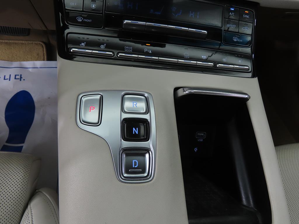 HYUNDAI Grandeur - Vista 11