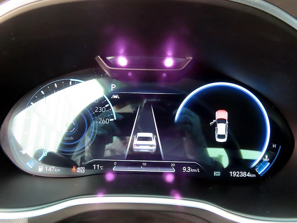 Genesis G80 - Vista 9