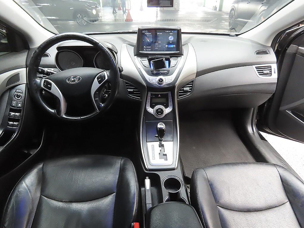 HYUNDAI Avante 2012 Negro - Importación desde Corea - HF Imports Iquique - Foto 11