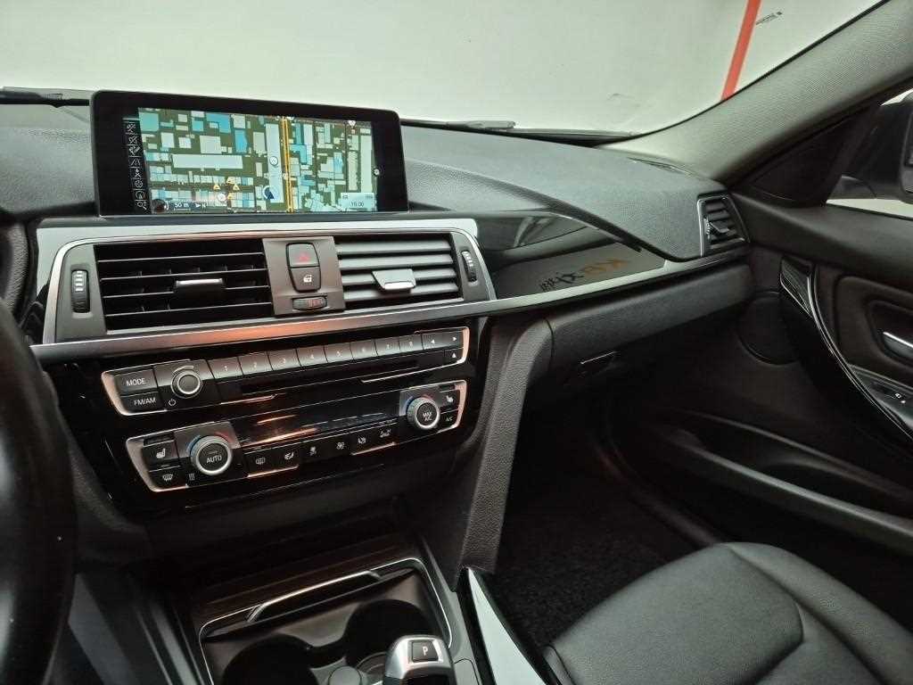 BMW 3 series - Vista 10