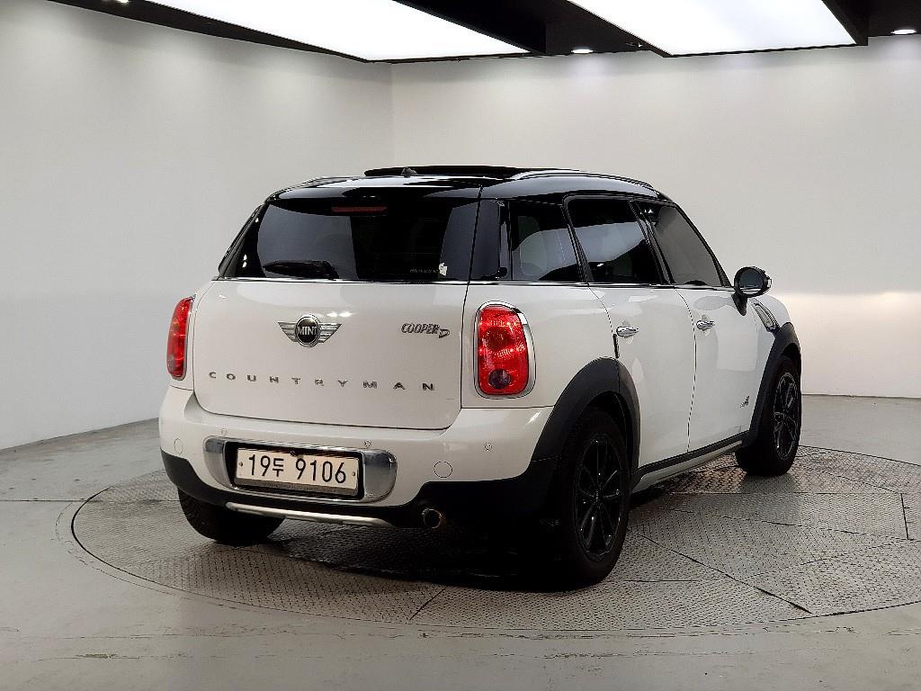 Mini Countryman - Vista 4