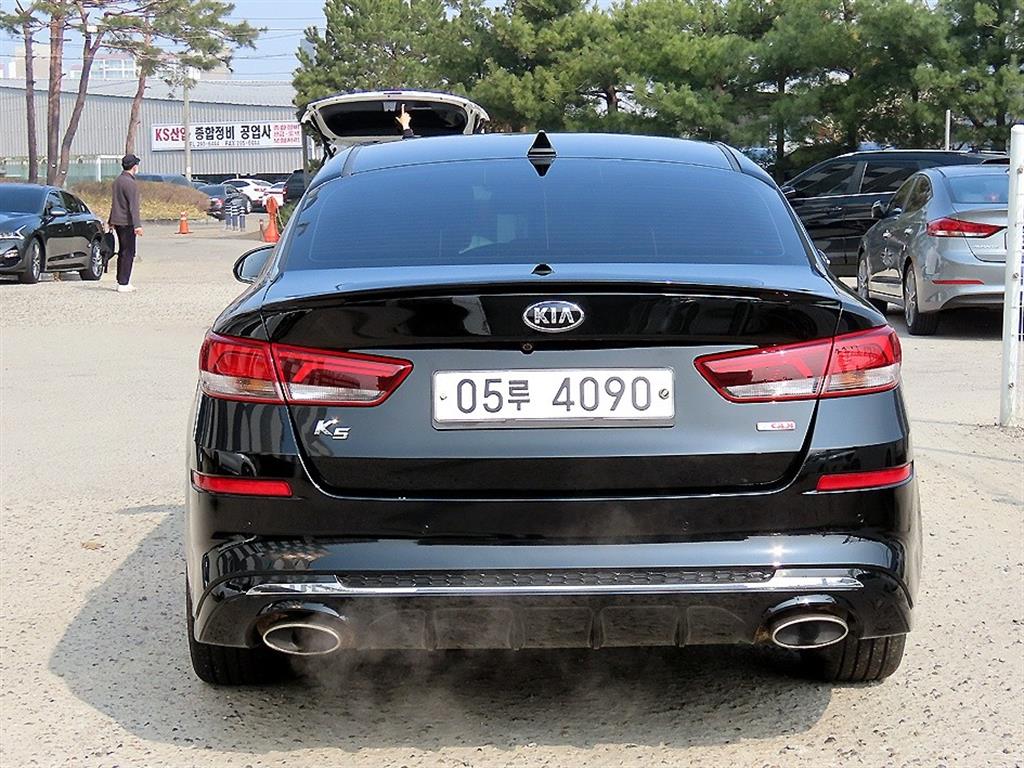 KIA K5 - Vista 4