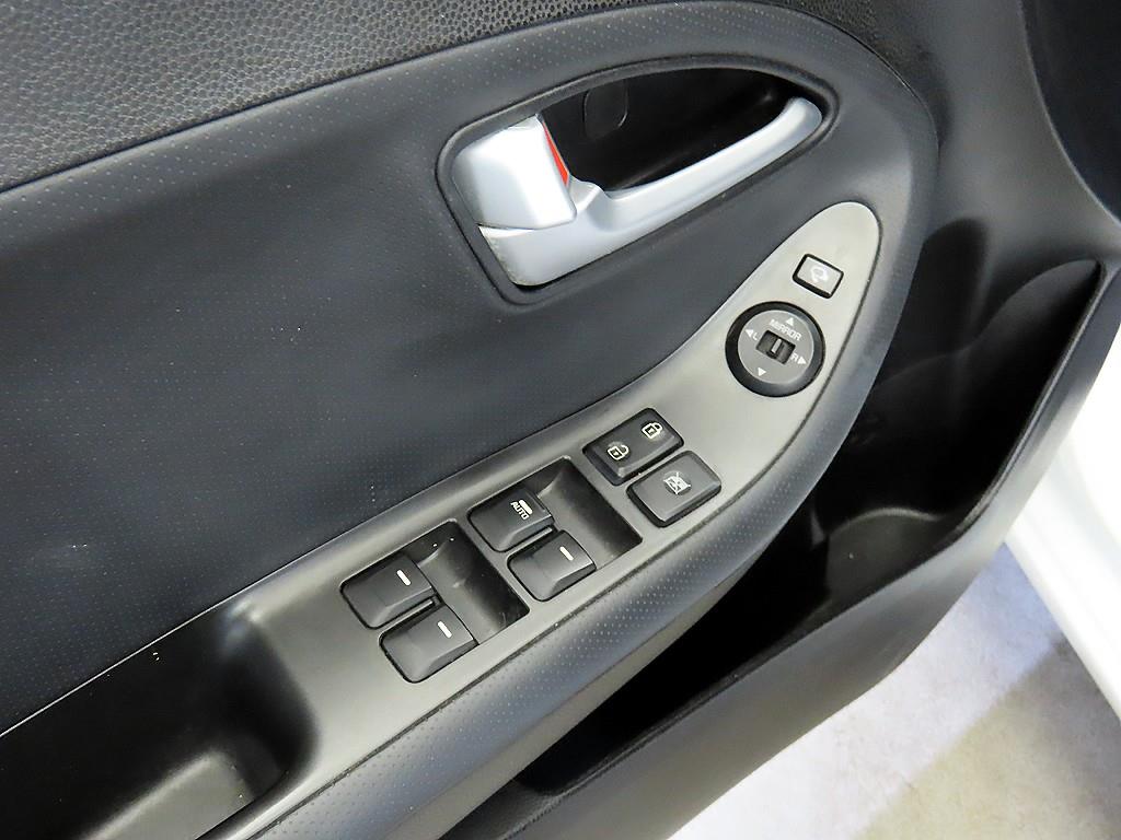 KIA Morning 2016 Blanco - Importación desde Corea - HF Imports Iquique - Foto 13