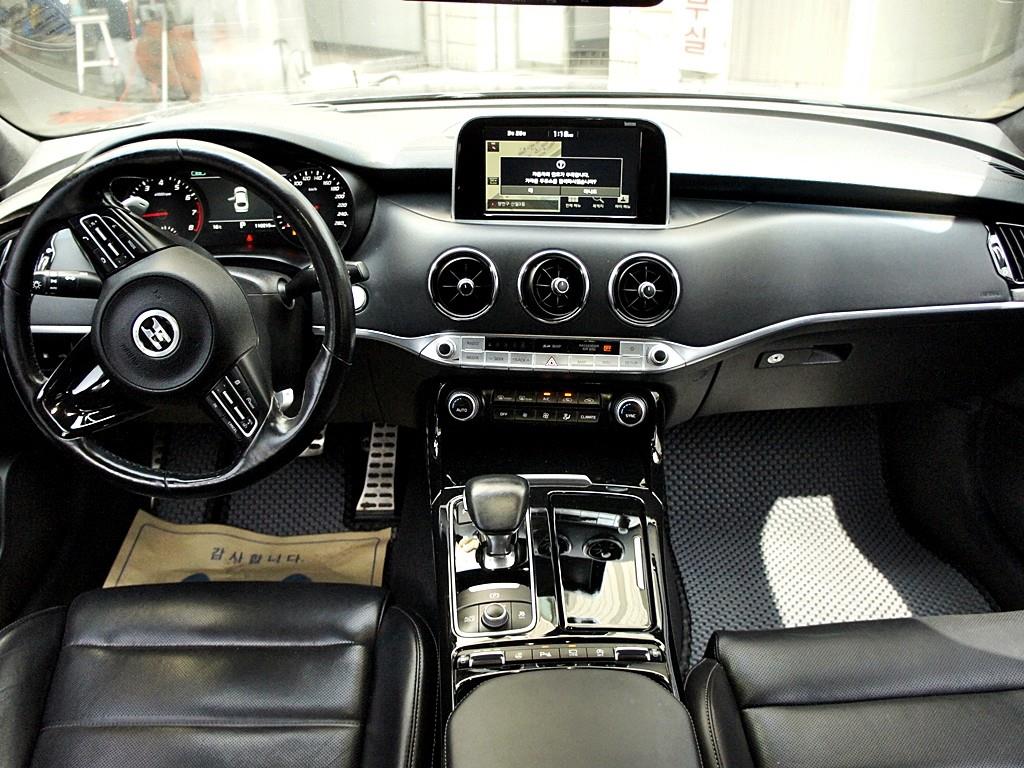 KIA Stinger 2018 Negro - Importación desde Corea - HF Imports Iquique - Foto 7