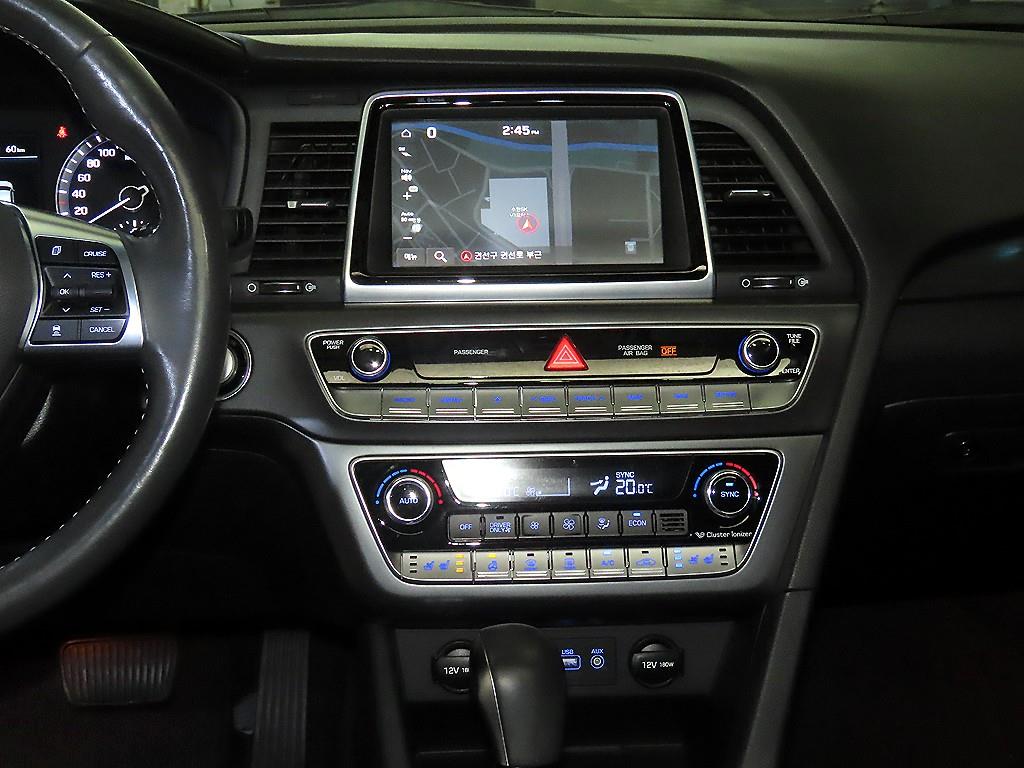 HYUNDAI Sonata - Vista 11