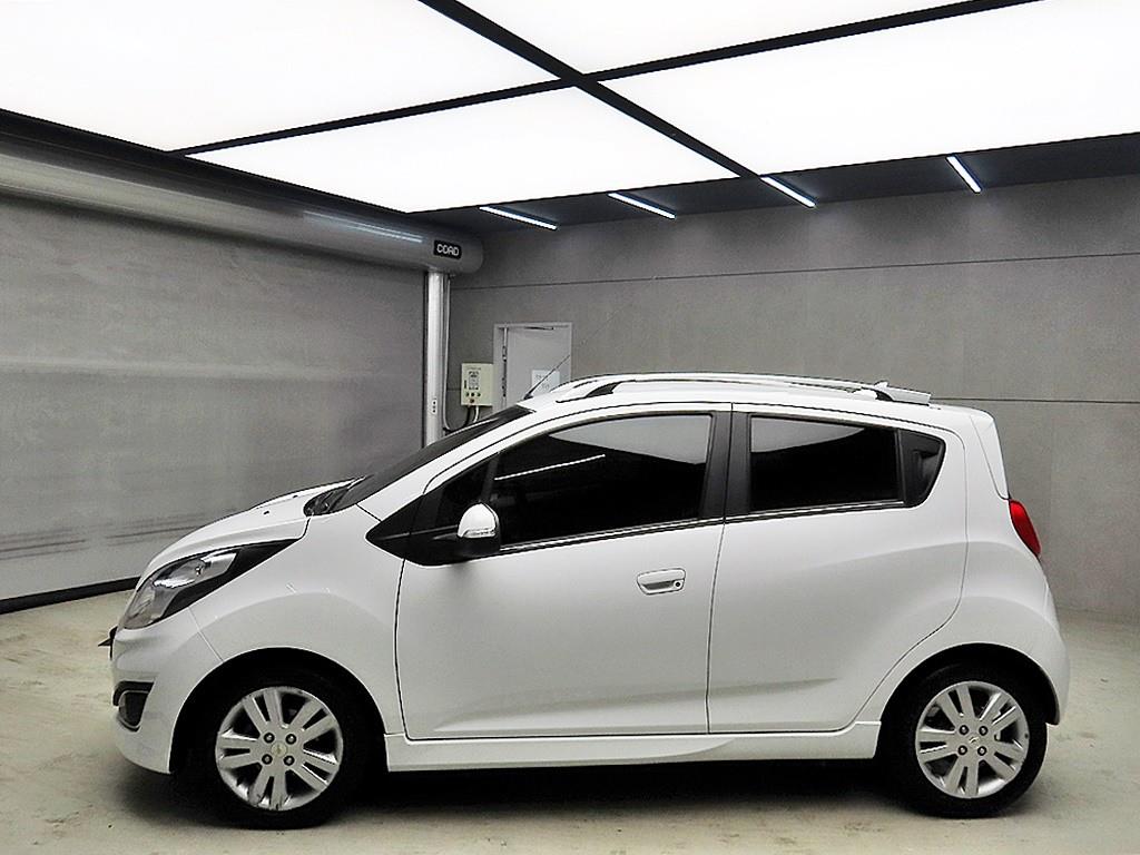 Chevrolet Spark - Vista 4