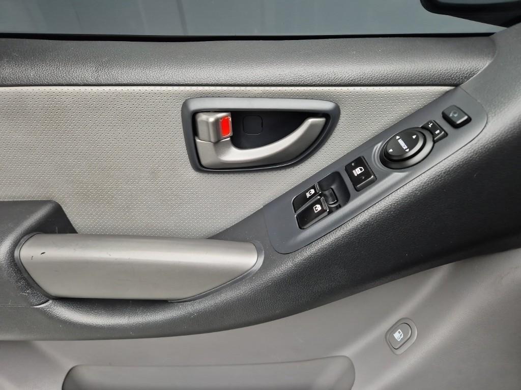 HYUNDAI Starex 2019 Plateado - Importación desde Corea - HF Imports Iquique - Foto 13