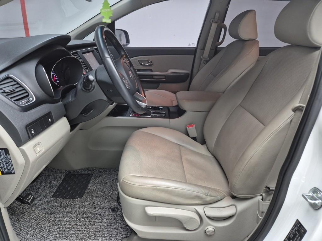 KIA Carnival 2019 Blanco - Importación desde Corea - HF Imports Iquique - Foto 14