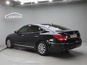 HYUNDAI Equus - Vista 6