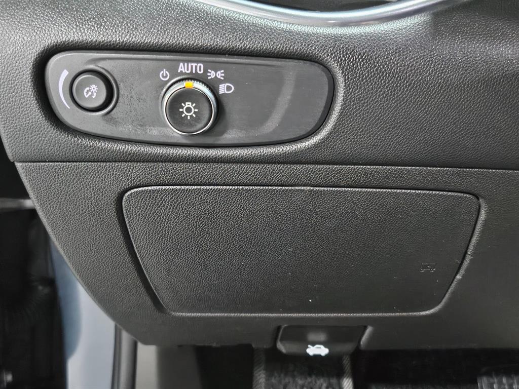 Chevrolet Malibu 2020 Gris - Importación desde Corea - HF Imports Iquique - Foto 15