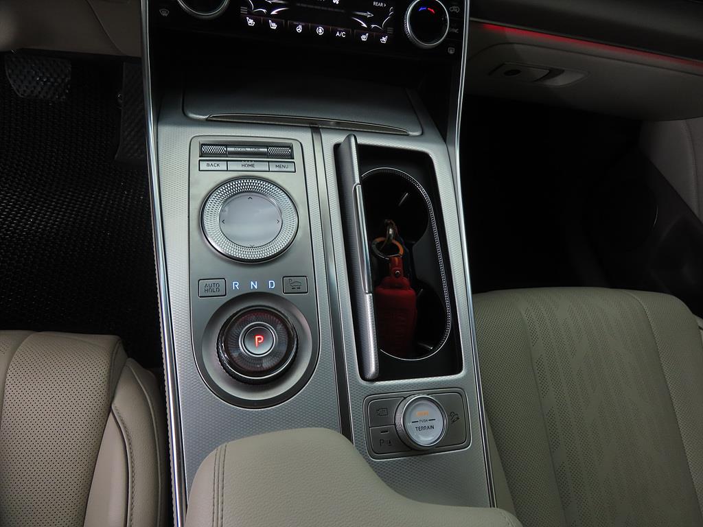 Genesis GV80 - Vista 11