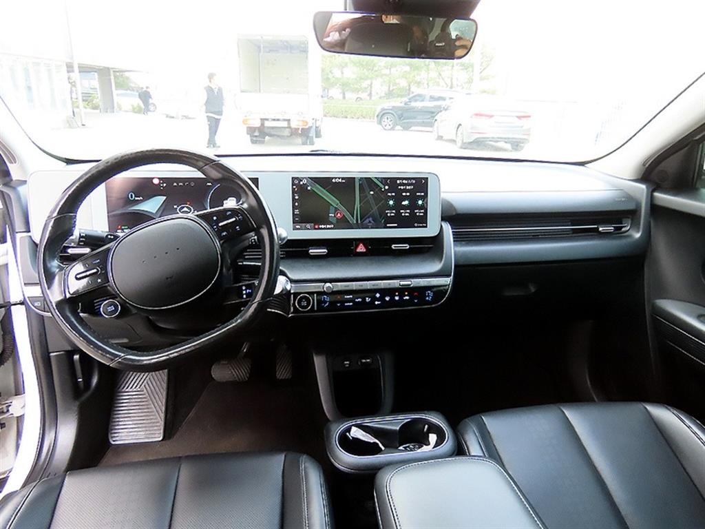 HYUNDAI Ioniq 5 - Vista 7