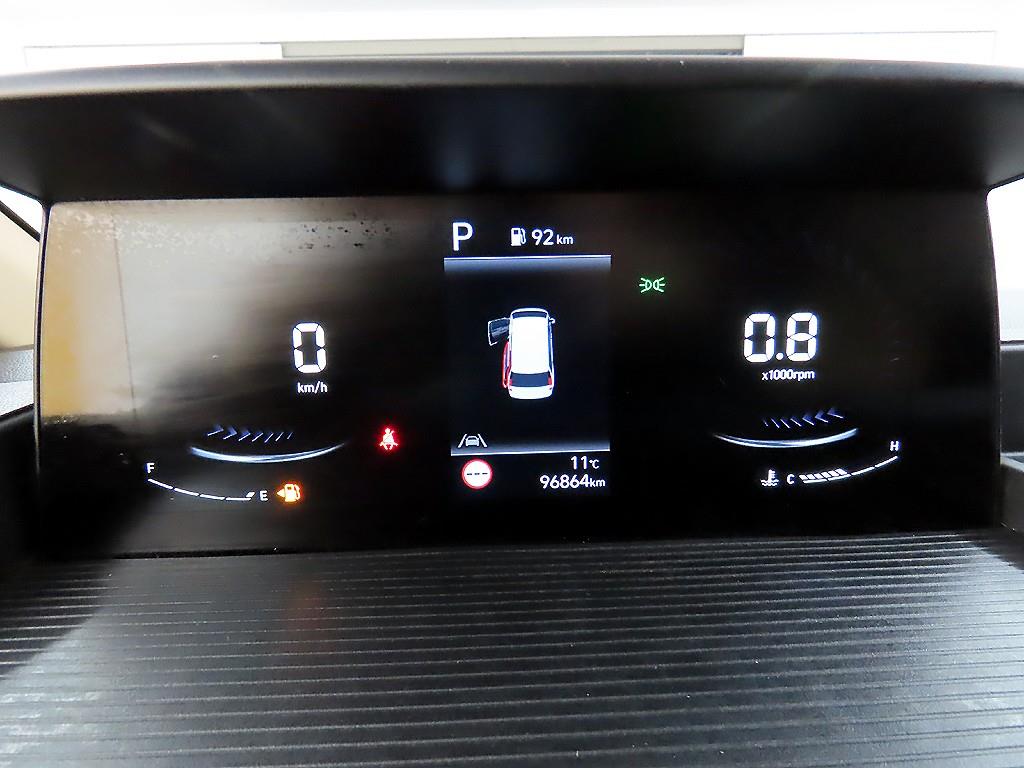 HYUNDAI Staria - Vista 8