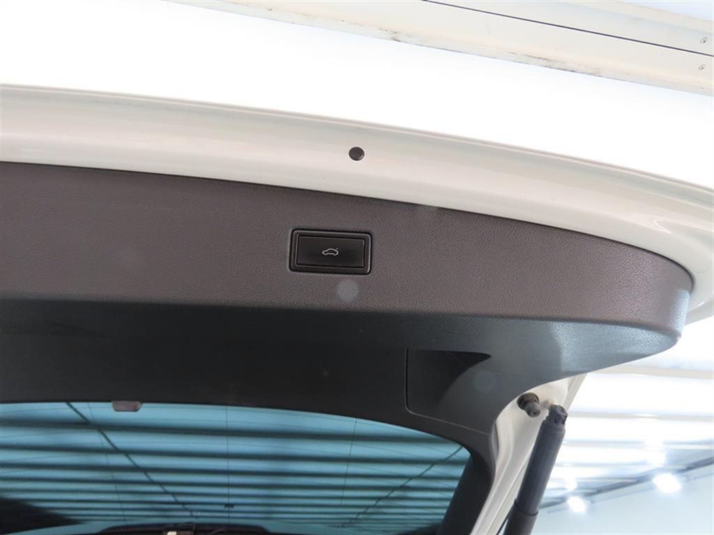 Volkswagen Tiguan 2020 Blanco - Importación desde Corea - HF Imports Iquique - Foto 17