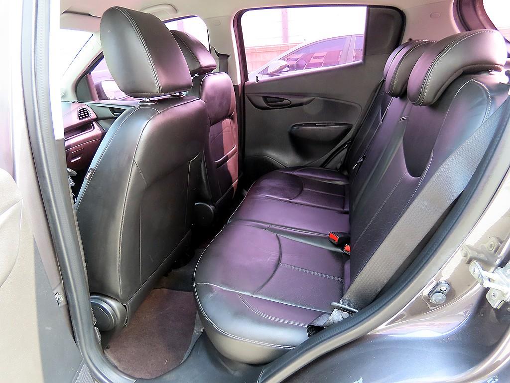 Chevrolet Spark - Vista 6