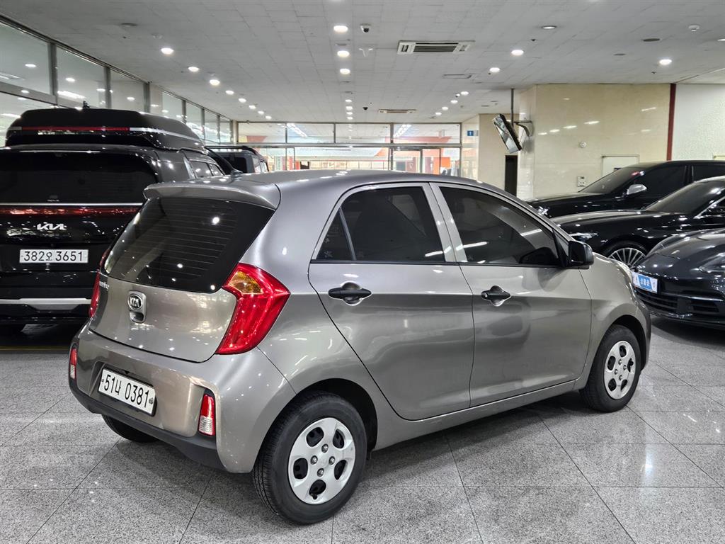 KIA Morning - Vista 3