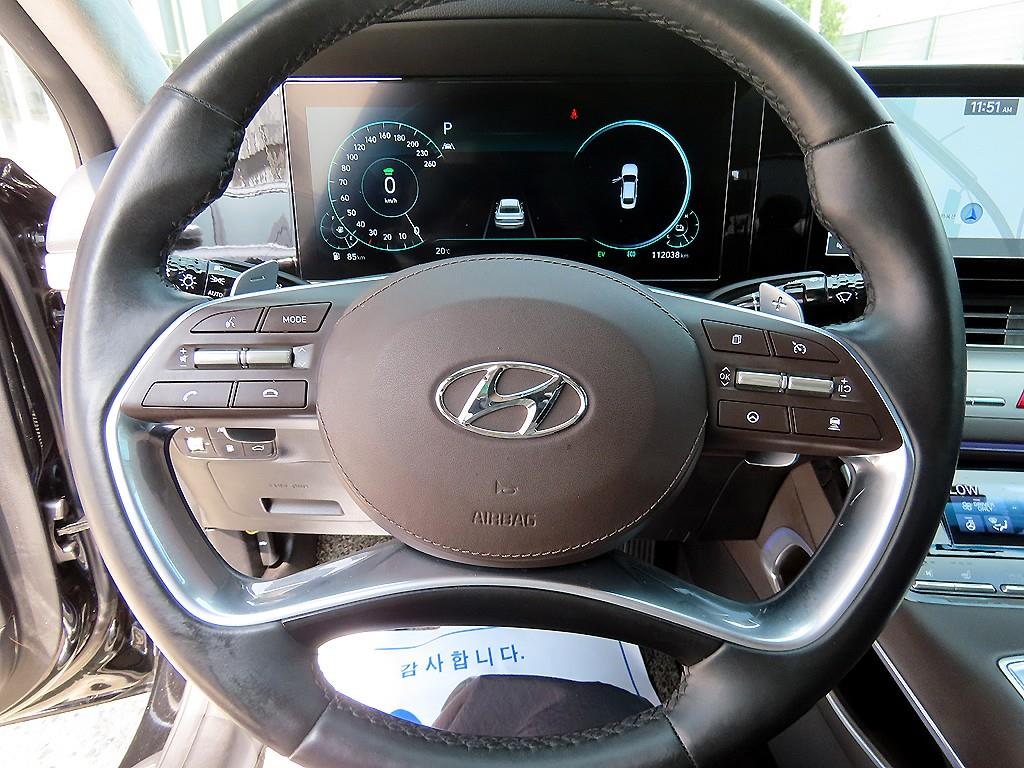 HYUNDAI Grandeur - Vista 8