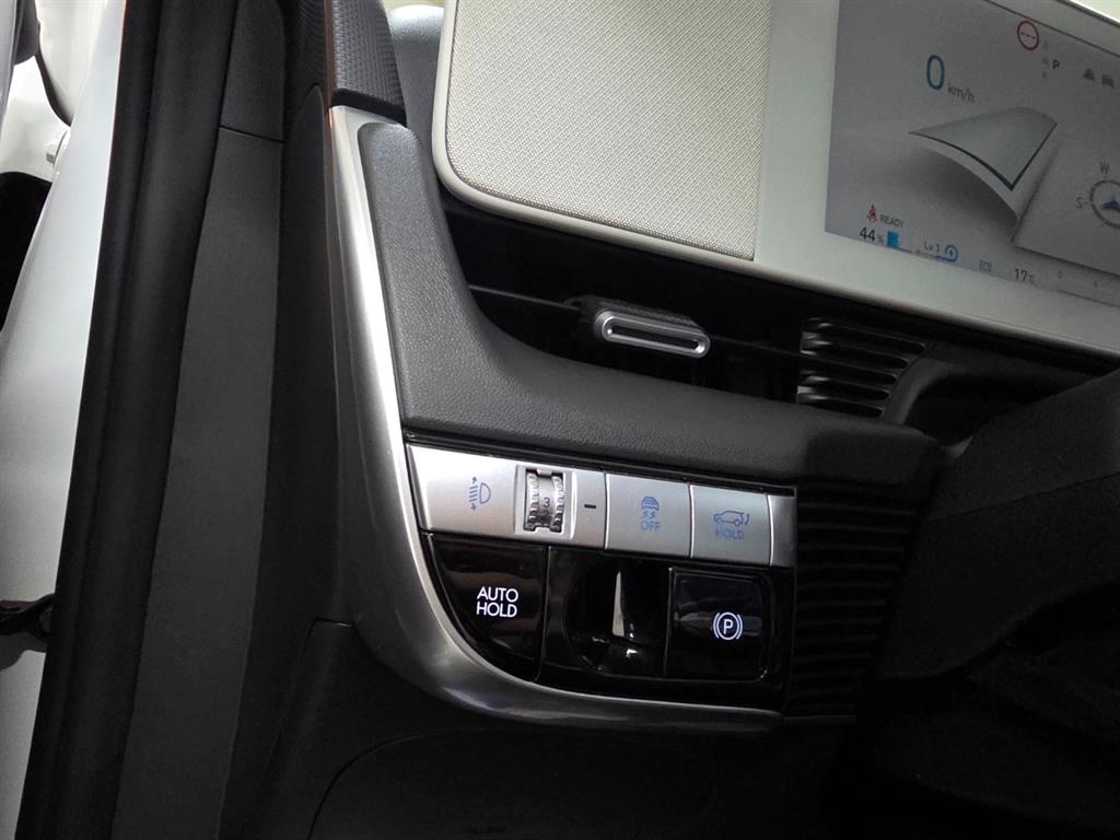 HYUNDAI Ioniq 5 - Vista 12